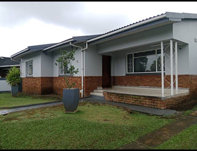 4 BEDROOM HOUSE FOR SALE IN NEWHOLME
